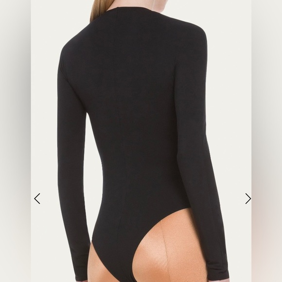 London Rose, Black, V-neck body suit, Large - Picture 2 of 6